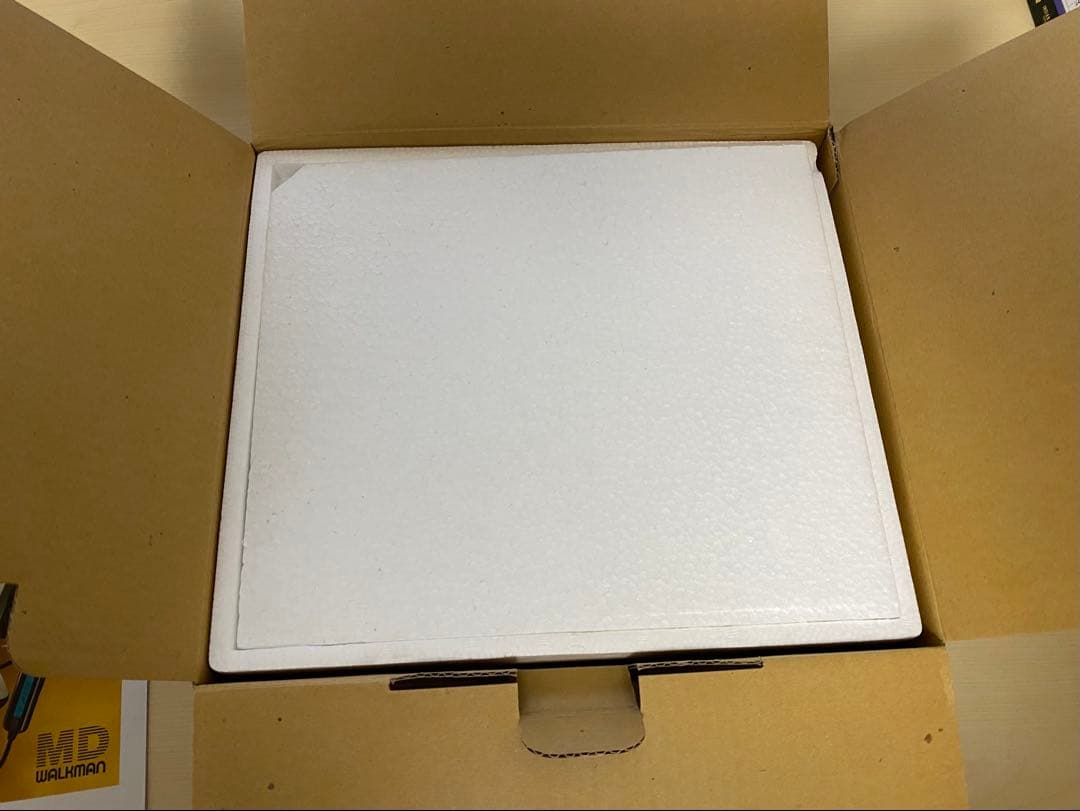 ★美品★　SONY　ポータブルMDレコーダー　MZ-R5ST MDステーション