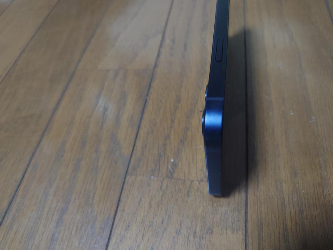 Apple iPhone 12 ブラック 本体　美品