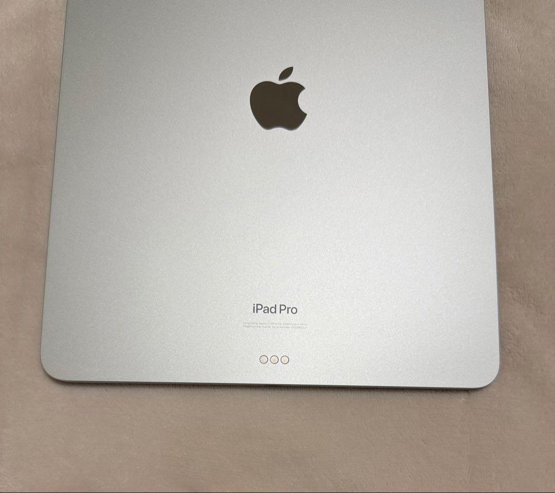 iPad Pro(第6世代) 12.9インチ シルバー