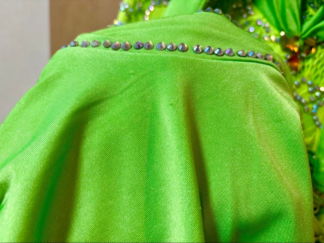 社交ダンス 白樺 ラテンドレス 黄緑 蛍光 M