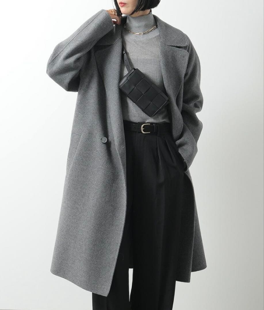 BOTTEGA VENETA ベルトバッグ