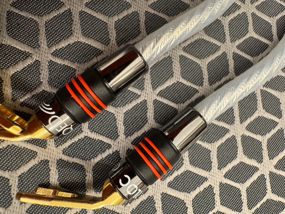 ジャンパーケーブル QED GENESIS Silver 0.15m Y-B