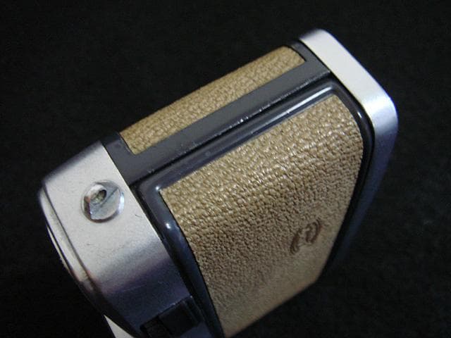 197005 オリンパス ペン 片耳 ジョンブリアン olympus pen