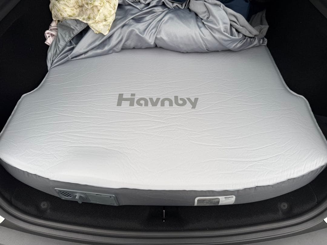 【美品】Havnby Tesla Model Y用 エア＋フォーム マットレス
