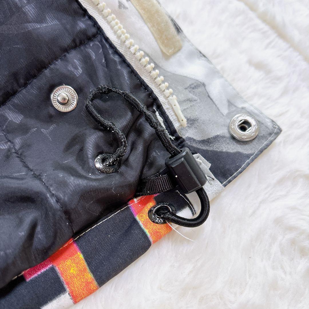 ボルコム スノーボードウェア スキー ジャケット L 総柄 派手 レディース