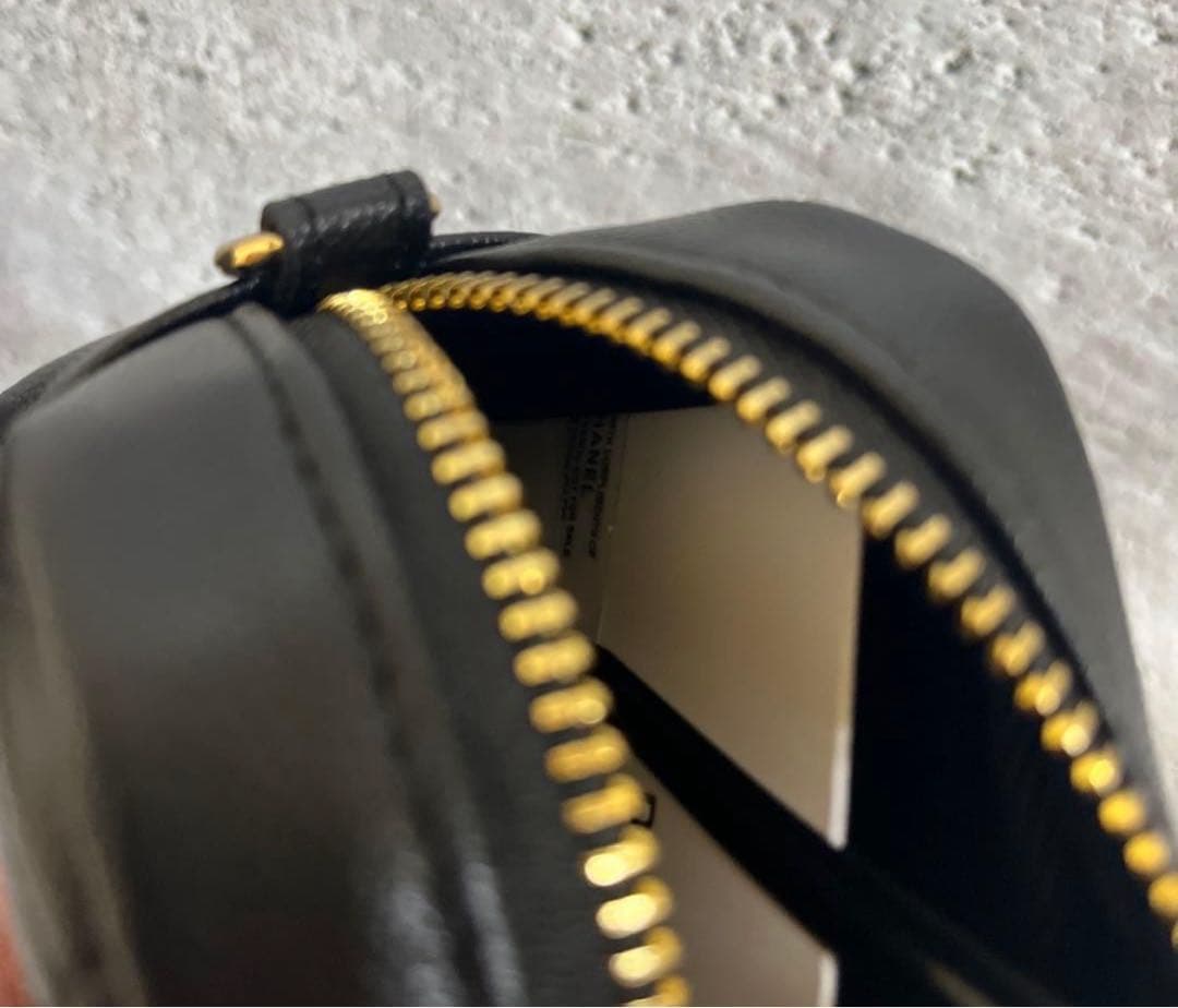 【新品未使用】CHANEL ブラック レザー ショルダーバッグ