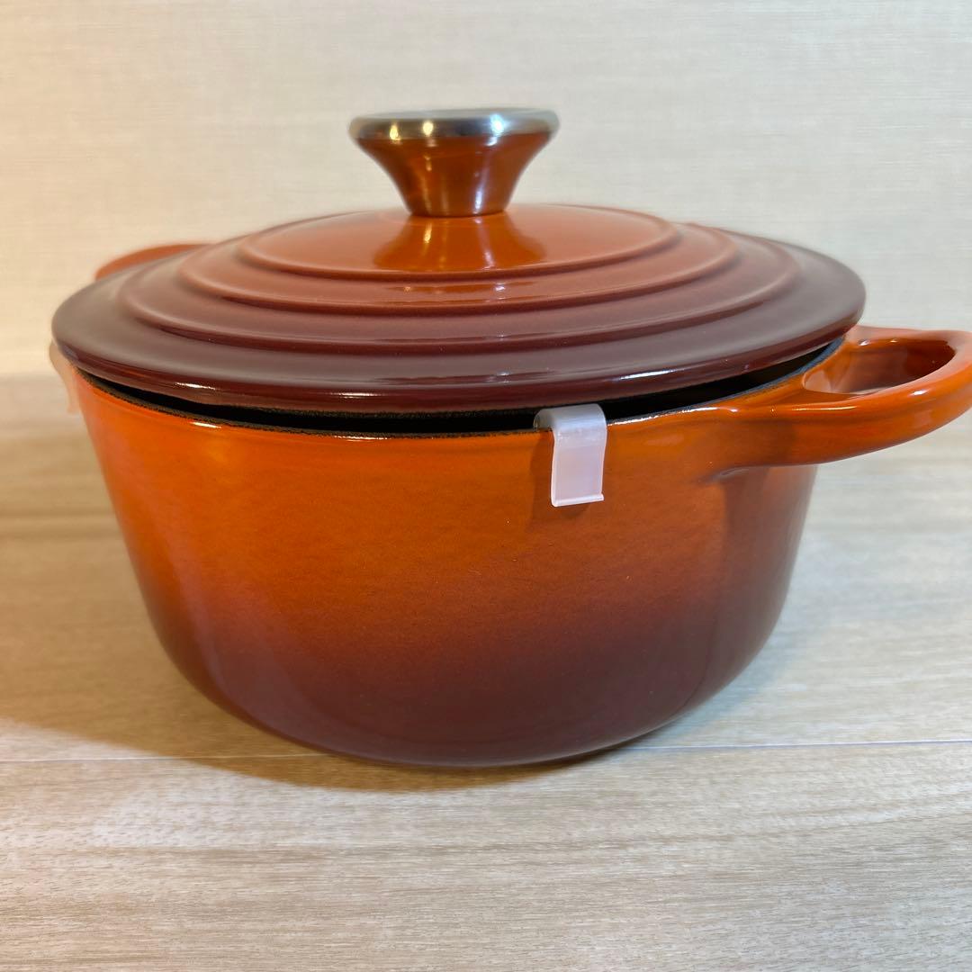 ルクルーゼ　ココットロンド　カイエン　レッド　両手鍋　鍋　18cm