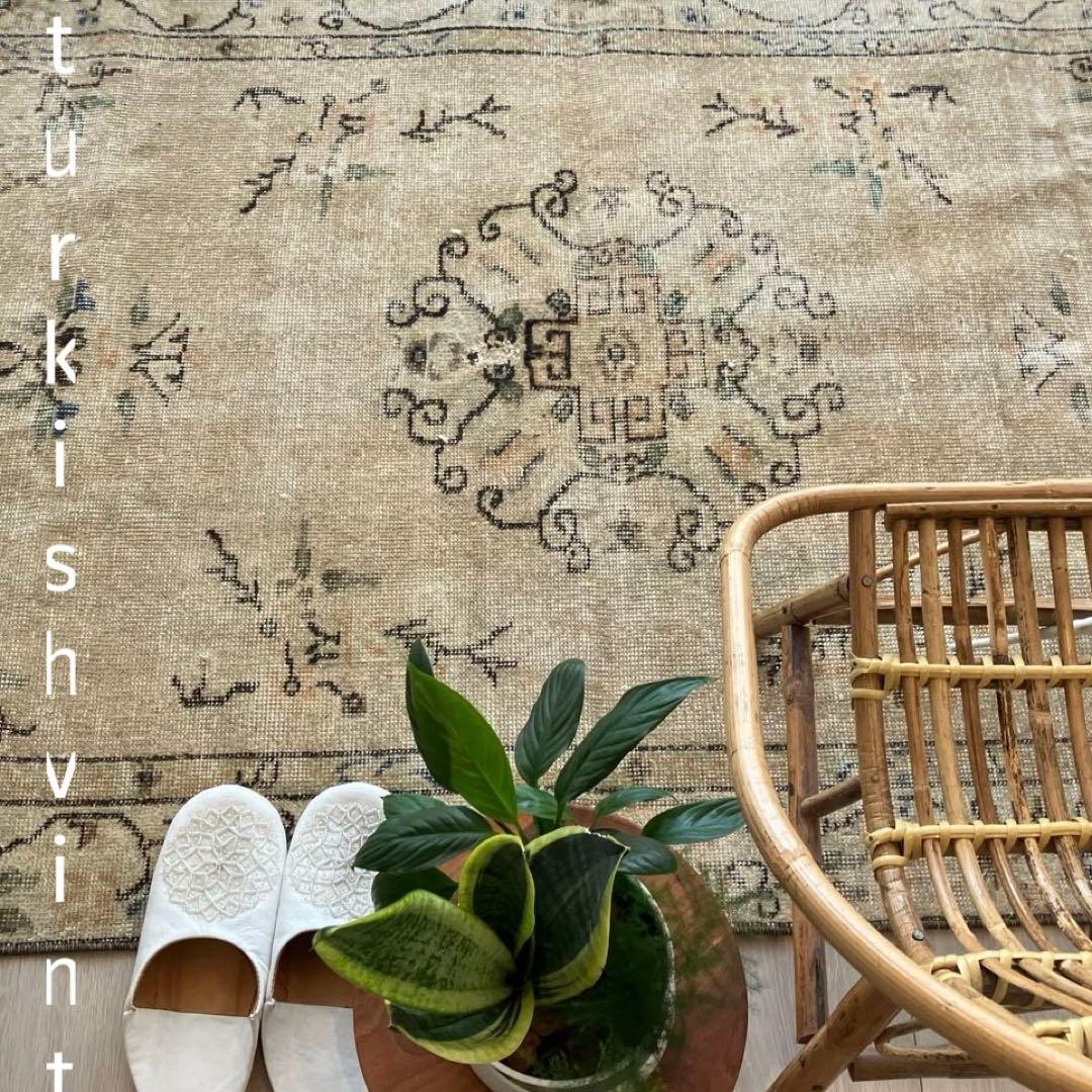 シノワズリ✳︎109×200ロイヤルミルクティー　グリーン　トルコヴィンテージラグ