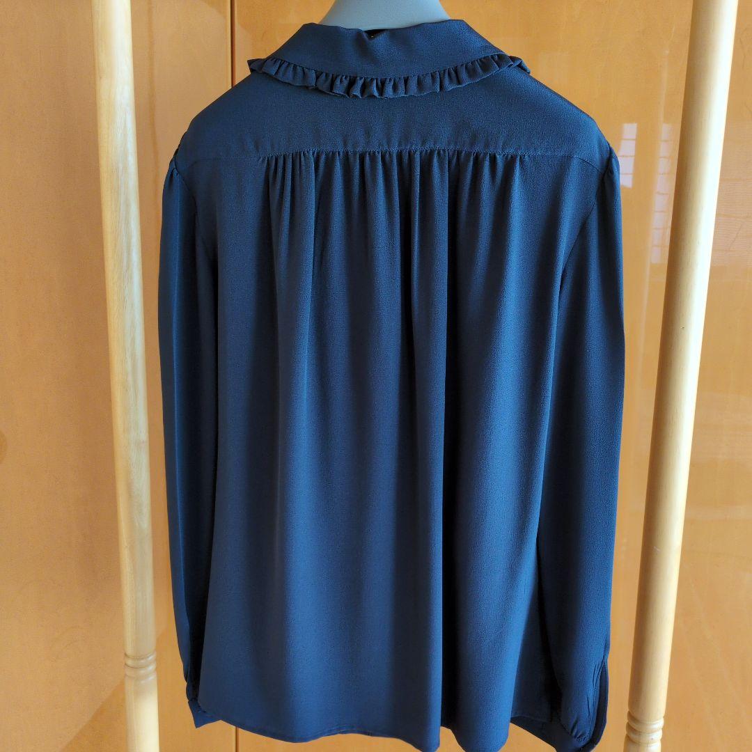★PRADA 新品タグ付きシルクネイビー 長袖シャツ フリル付き