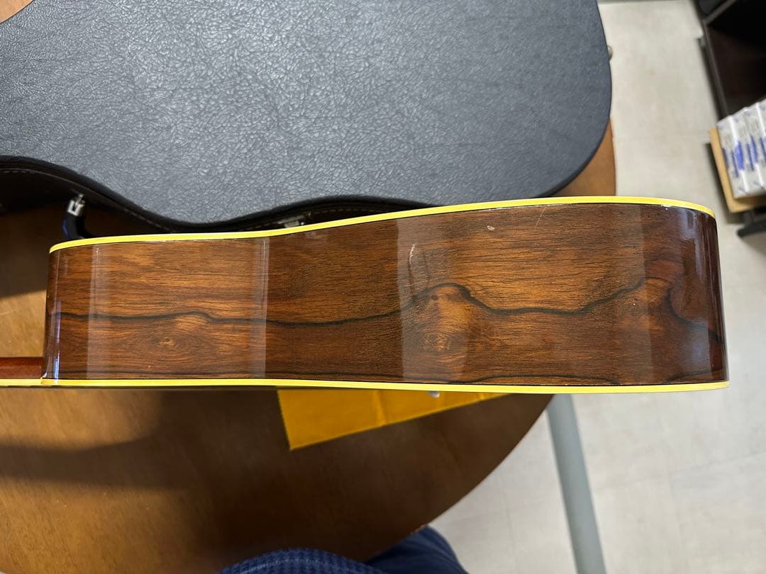 ๑*๑様 YAMAHA FG-400J　ド迫力の杢目　激鳴り　弦高低し弾きやすさ