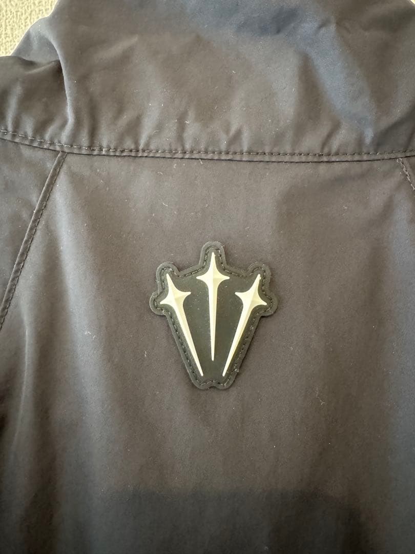 Nikeノクタ ブラック ナイロンジャケット 男女兼用