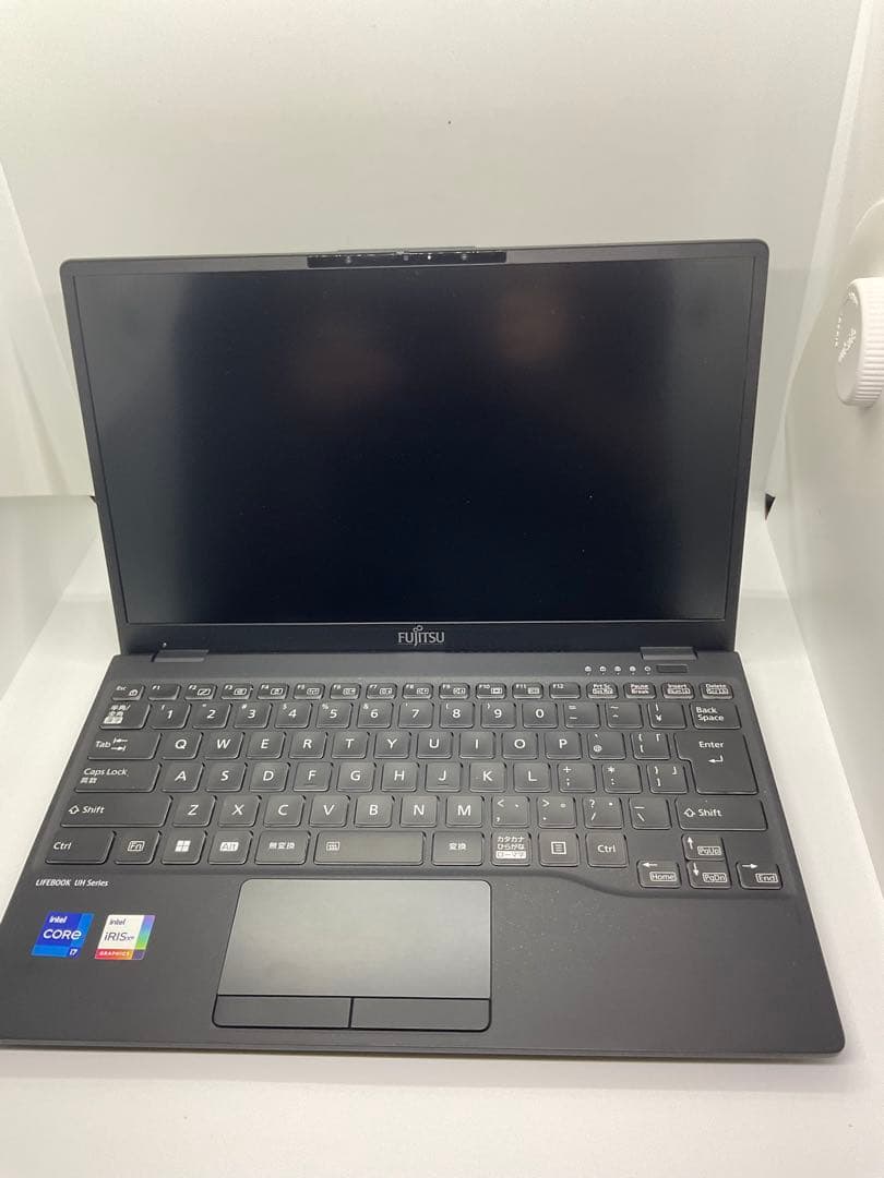 富士通 LIFEBOOK UH90/G2 12世代i7 超軽量 697g