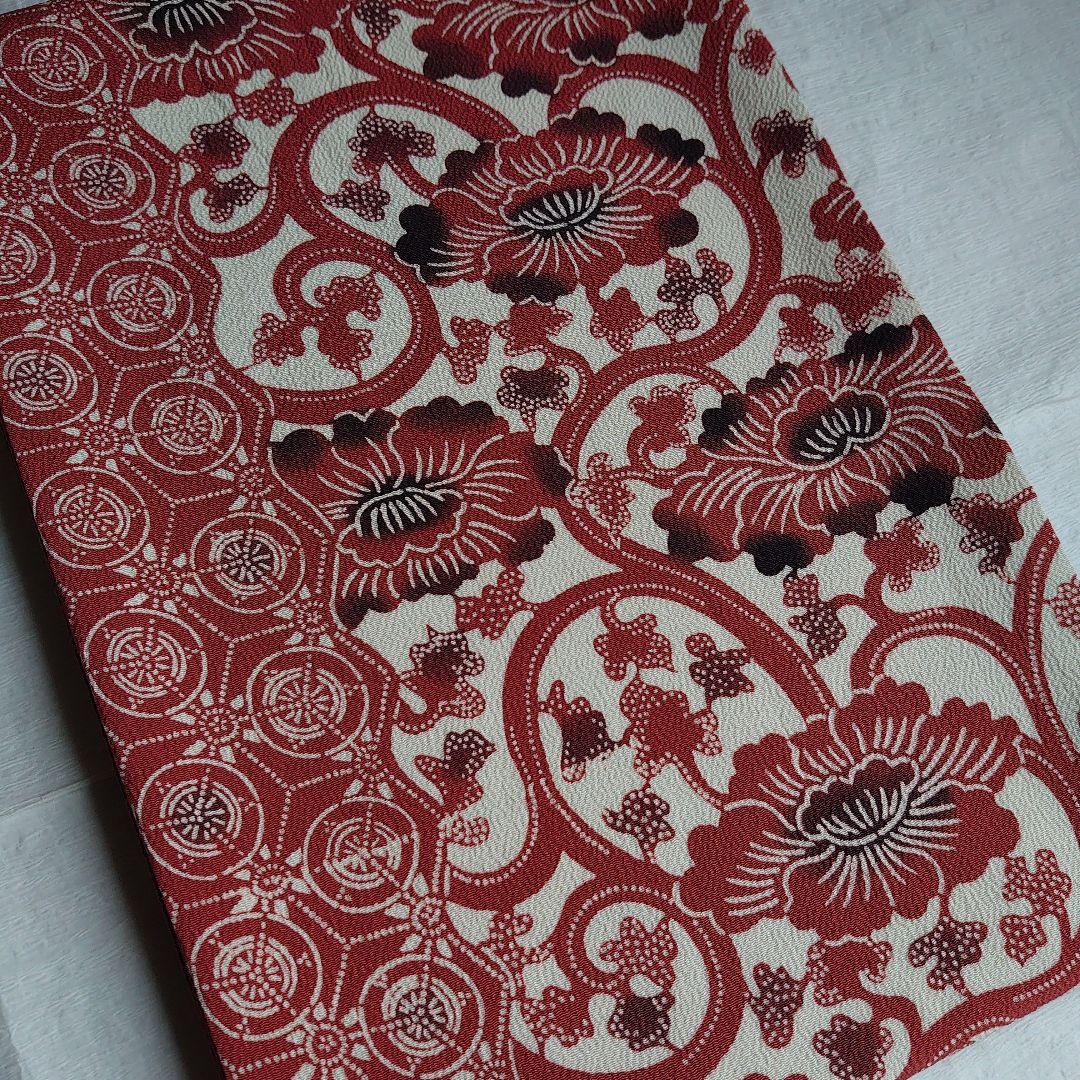 大人可愛い花唐草模様 草木手染めのちりめん開き名古屋帯