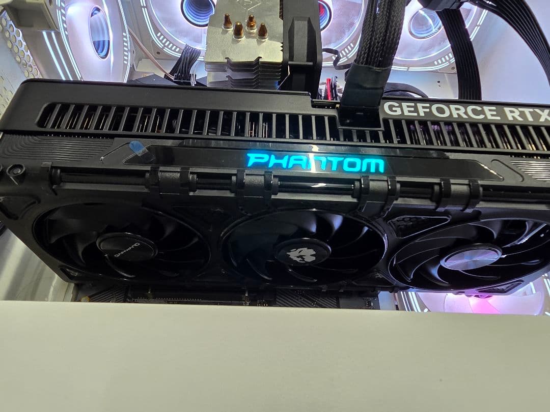 GeForce RTX 5090 32GB グラフィックボード