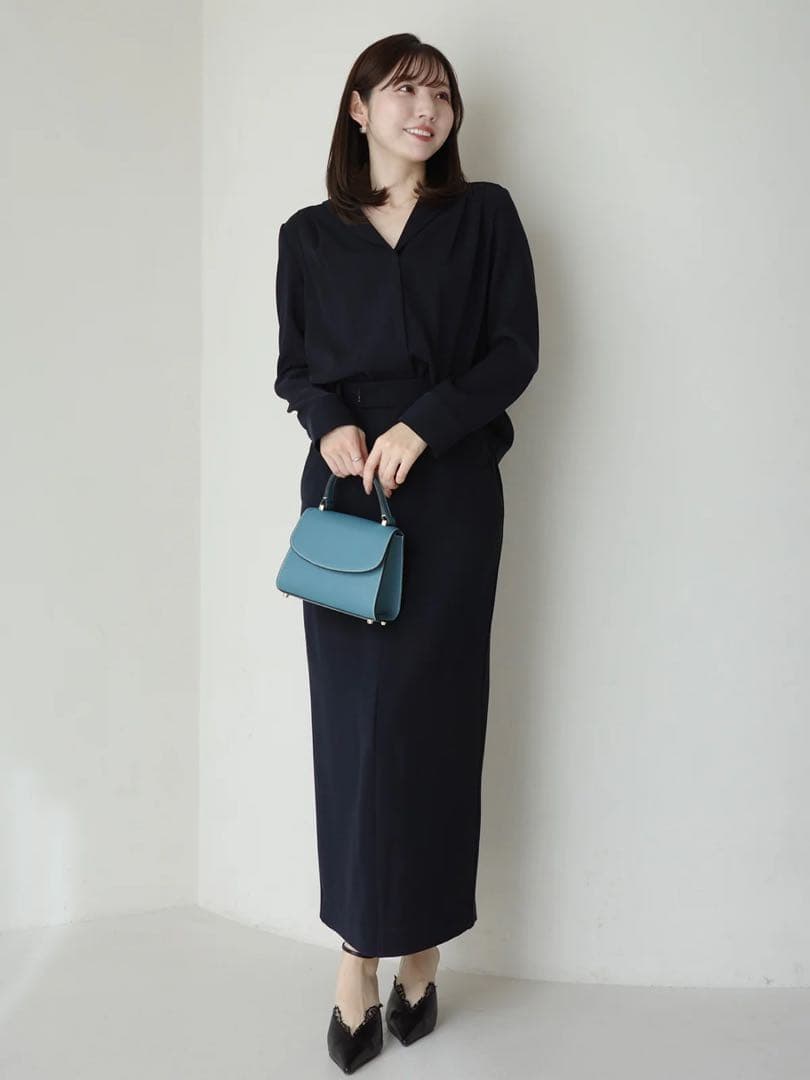 anuans ダブルサテンショールカラーブラウス NAVY