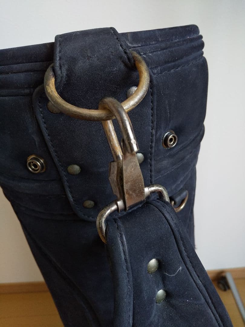 バーニーズニューヨーク　ゴルフ　キャディバッグ(黒)　とシューズバッグ(赤)