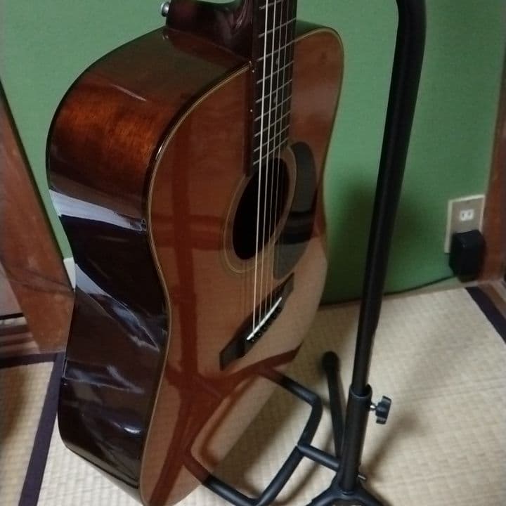 アコースティックギター　カスタム　D-18　ハードケース付き