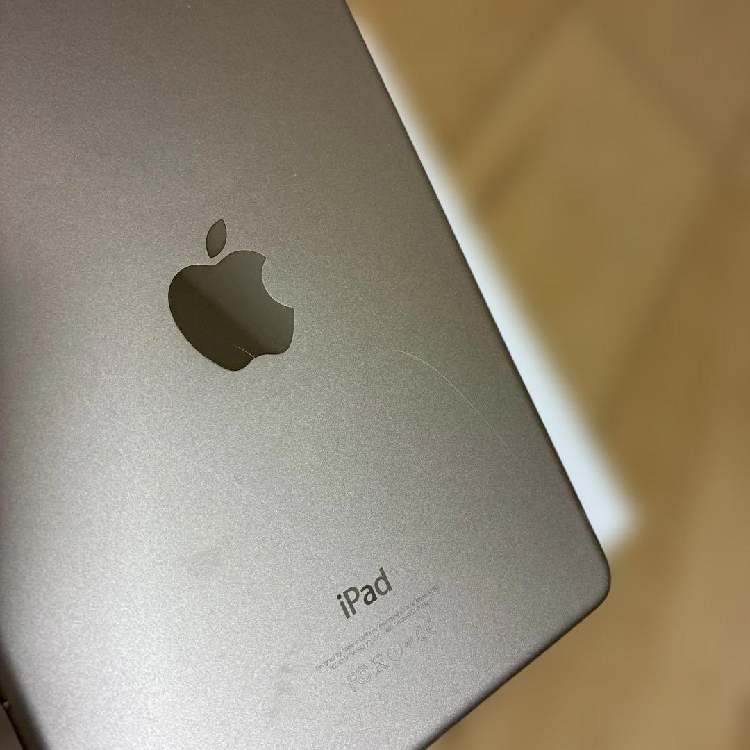 Apple iPad mini4 32GB MNWG2J/A ゴールド