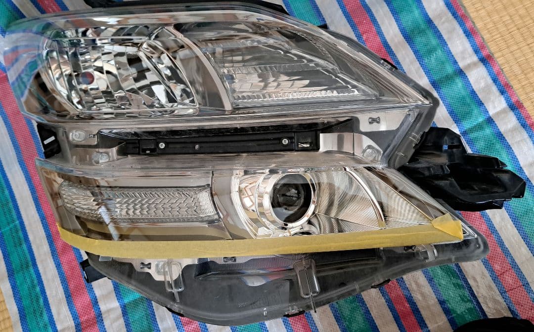 ヘッドライトヴェルファイア 20 後期 右側