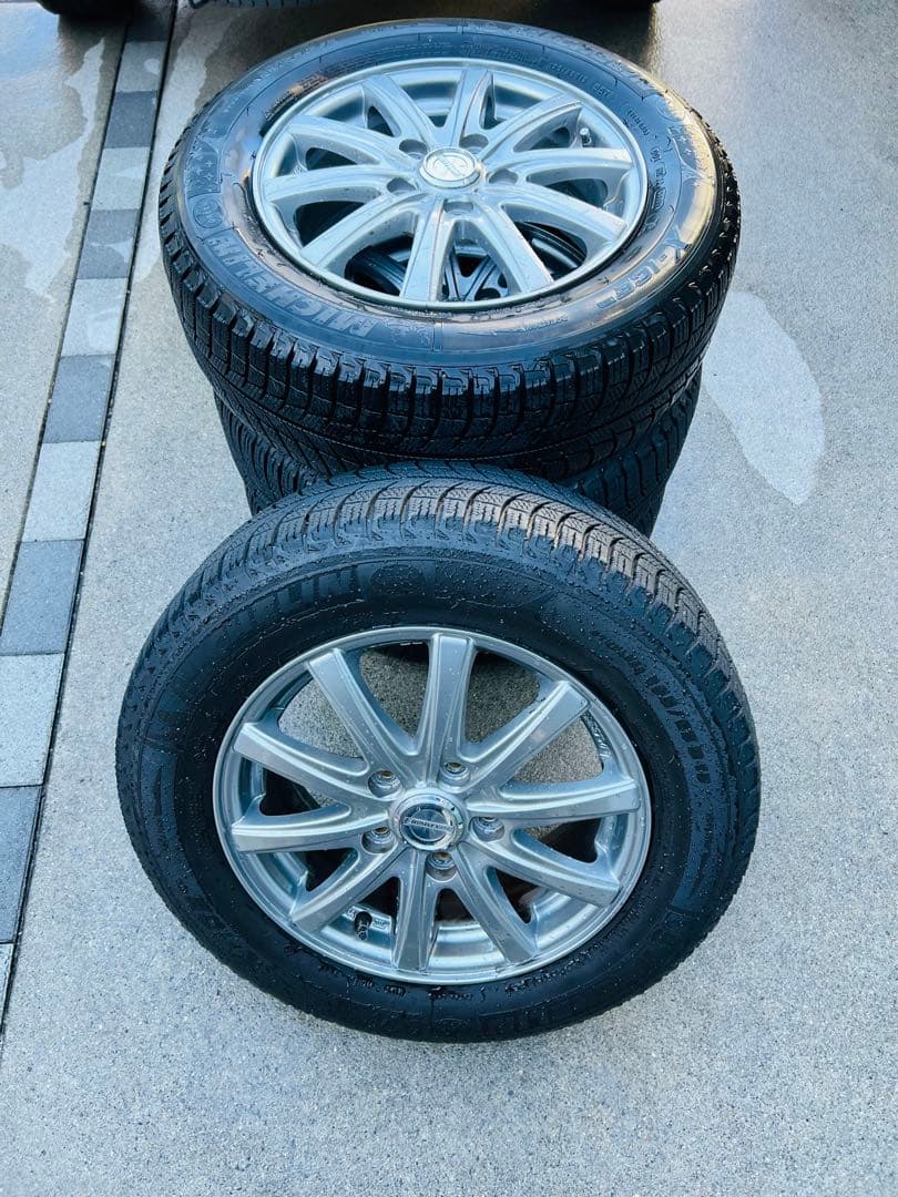 ★ミニバンサイズ　スタッドレスタイヤ　アルミホイールセット★