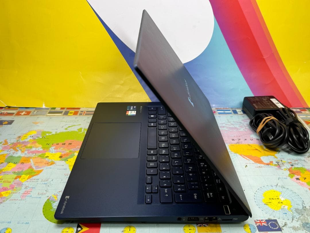 Office2024・極美品 東芝 RJ74/KU 14型 広視野角 第12世代