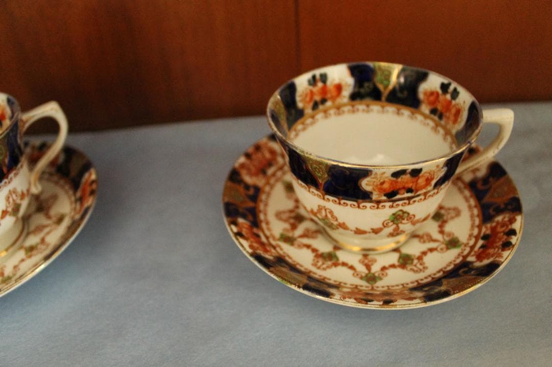 ロイヤルスタッフォードティーカップセット