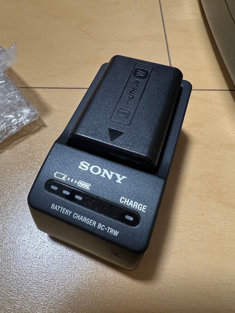 SONY α6400 高倍率ズームレンズキット ILCE-6400M