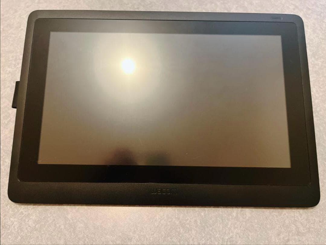 Wacom Cintiq 16 【専用スタンド付き】