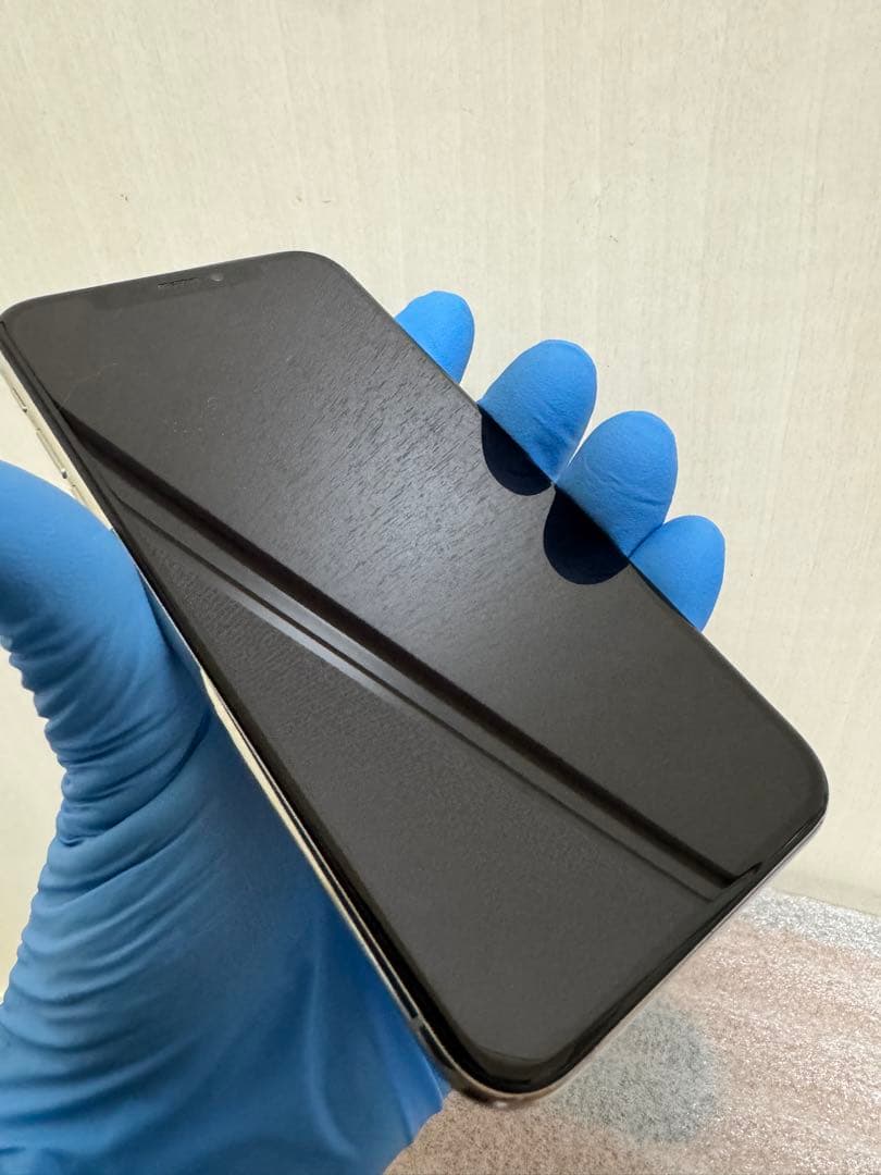 Apple iPhone XS シルバー 256GB 本体 箱付　SIMフリー