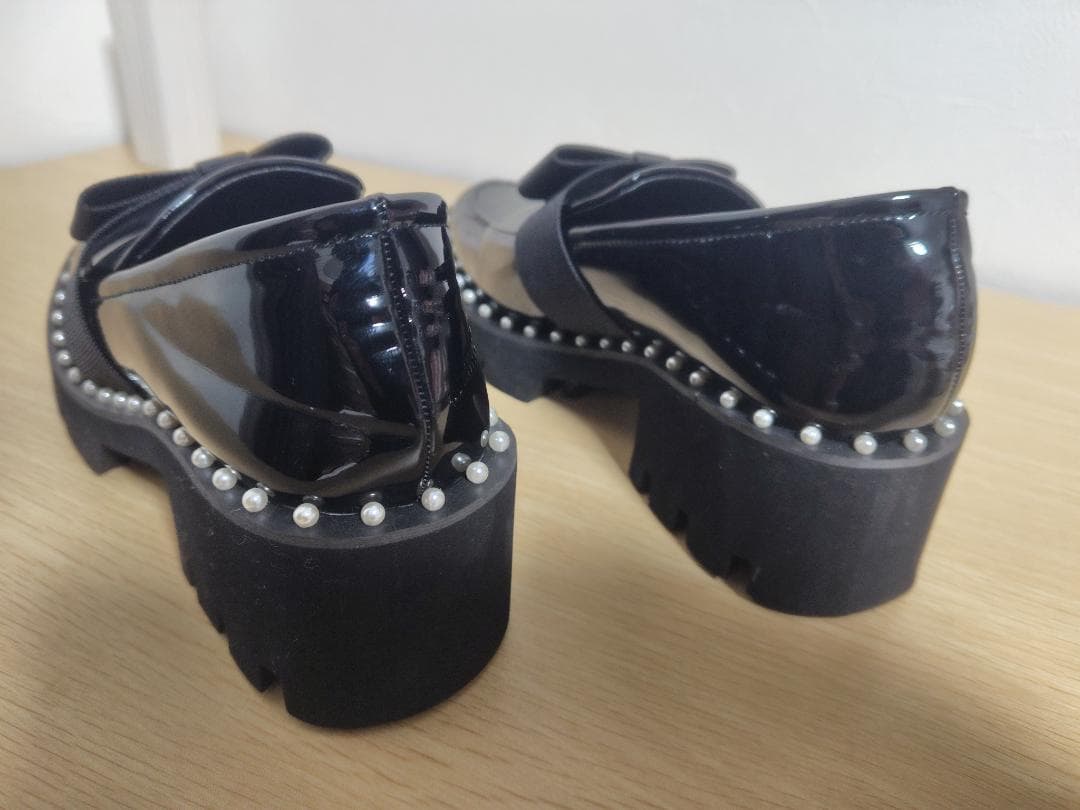 アキロン×ドノバン 厚底パールローファー 黒M Akiron × Donoban