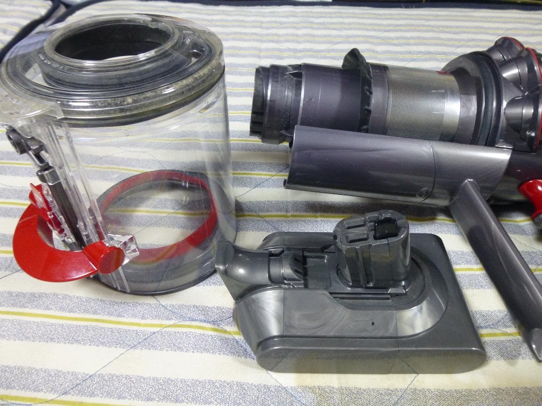 純正フロアドック付属　ダイソンSV18　動作確認済みの美品　エコモード47分