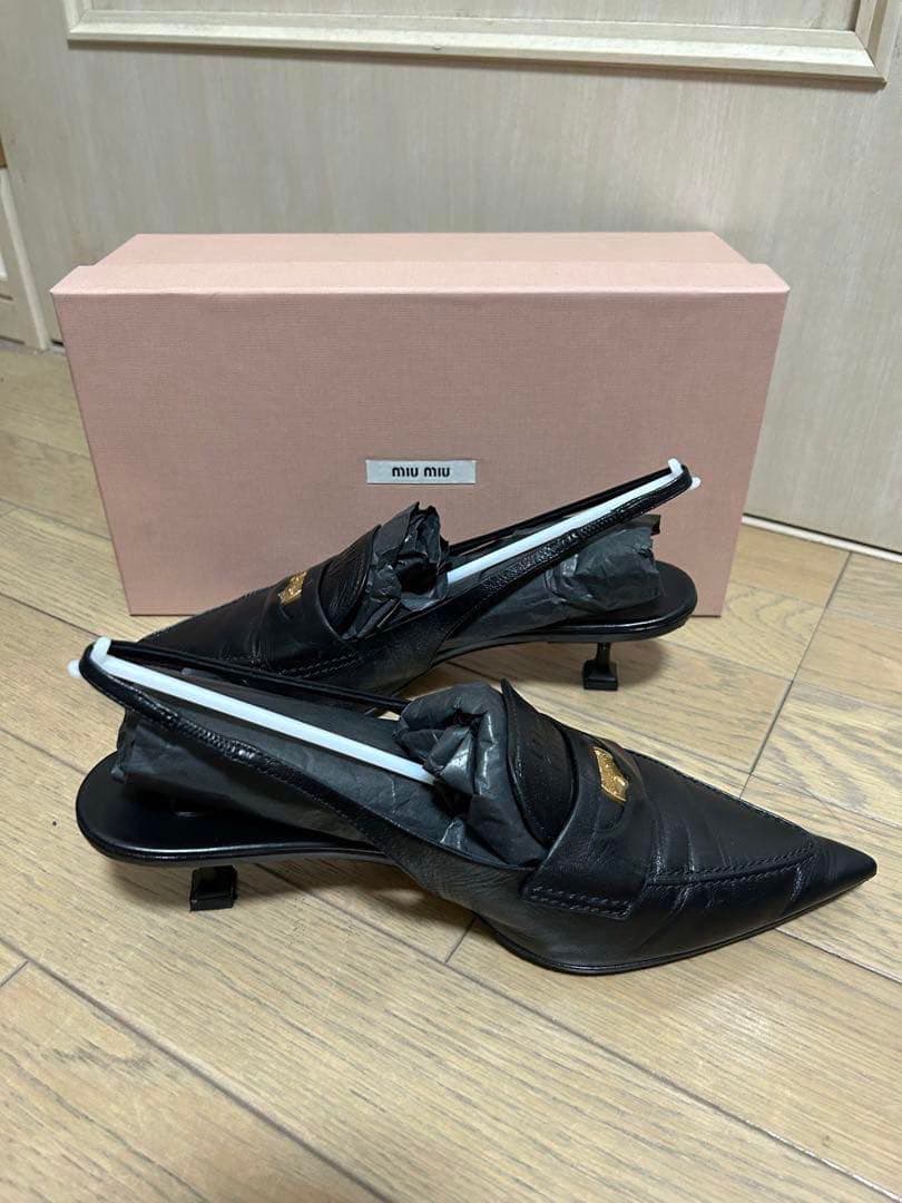 miu miu ミュウミュウ スリングバック パンプス