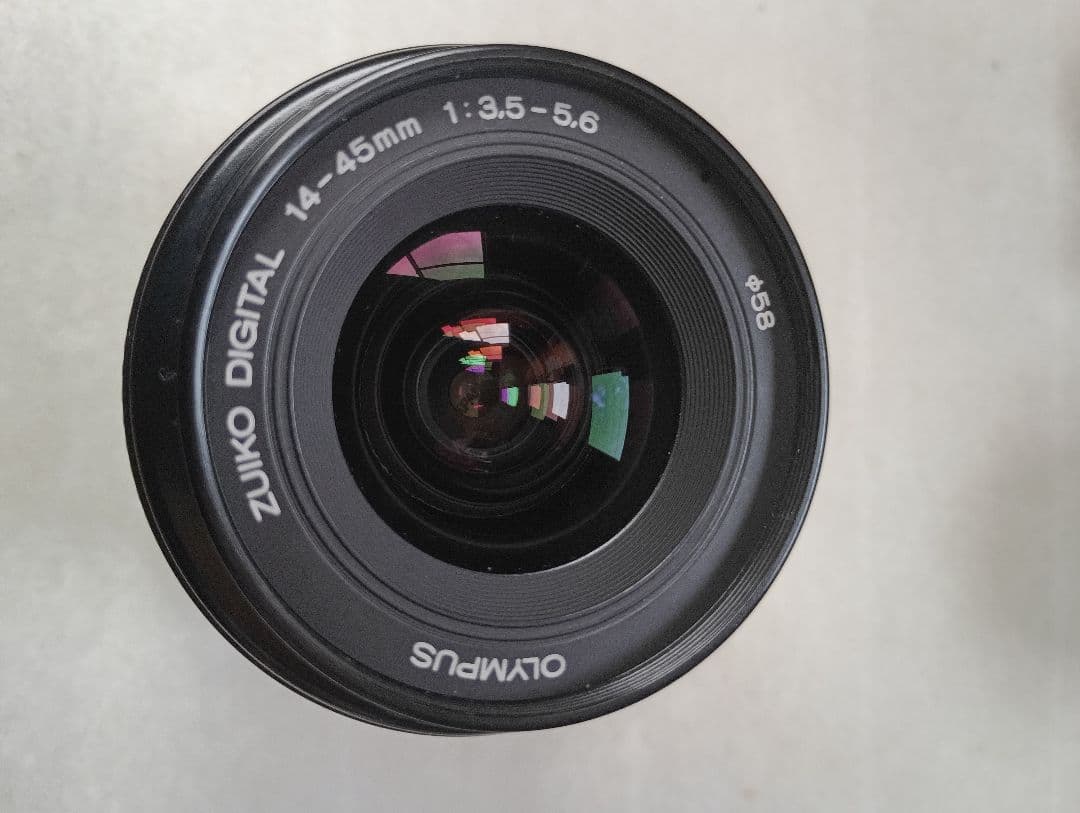 オリンパス　　e-520 デジタル一眼レフカメラ　Olympus