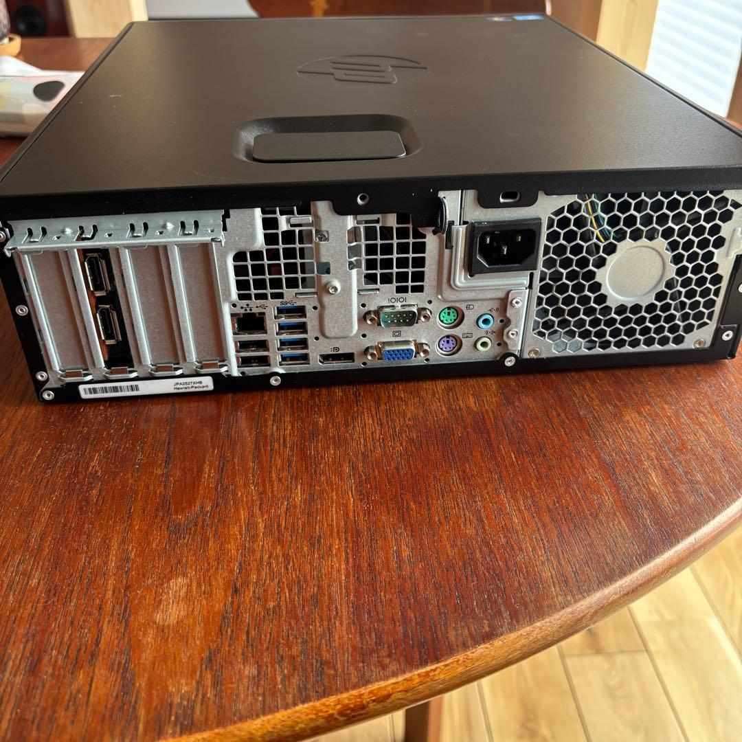 HP Z220SFF Xeon 16gb/256gb+2tb GPU付