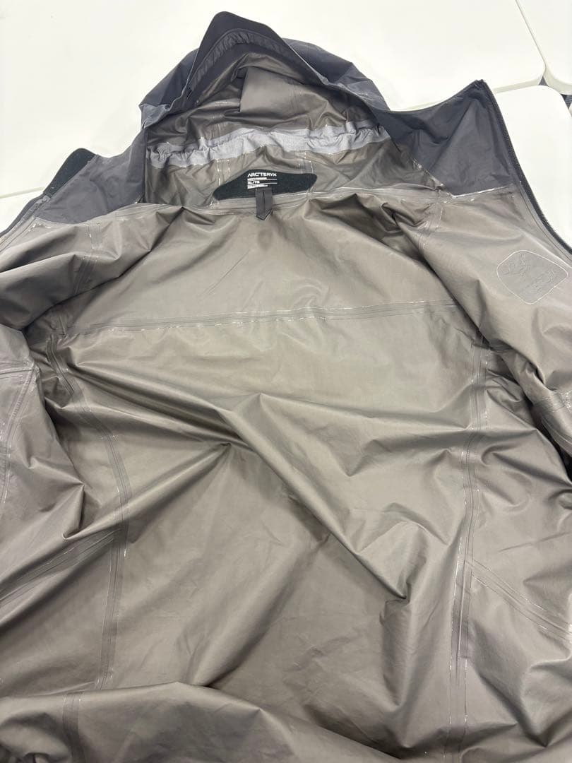 お*め様 arc'teryx zeta sl jacket アークテリクス　ゼー