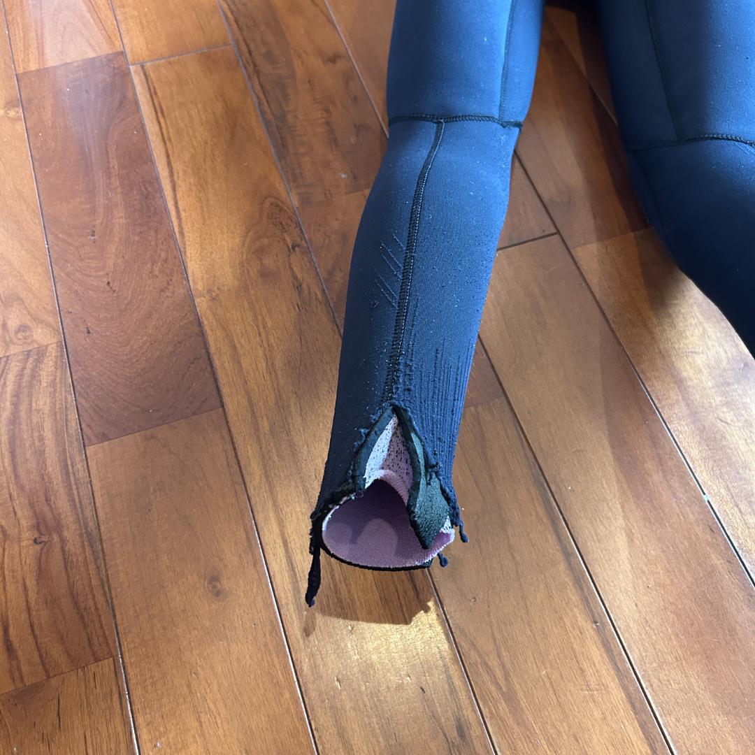 キッズ　125㎝　冬用　５×３　ジャージフルスーツ　ウエットスーツ　裏起毛