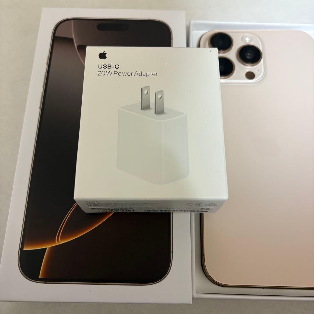 【美品】iPhone16ProMax256デザートチタニウム