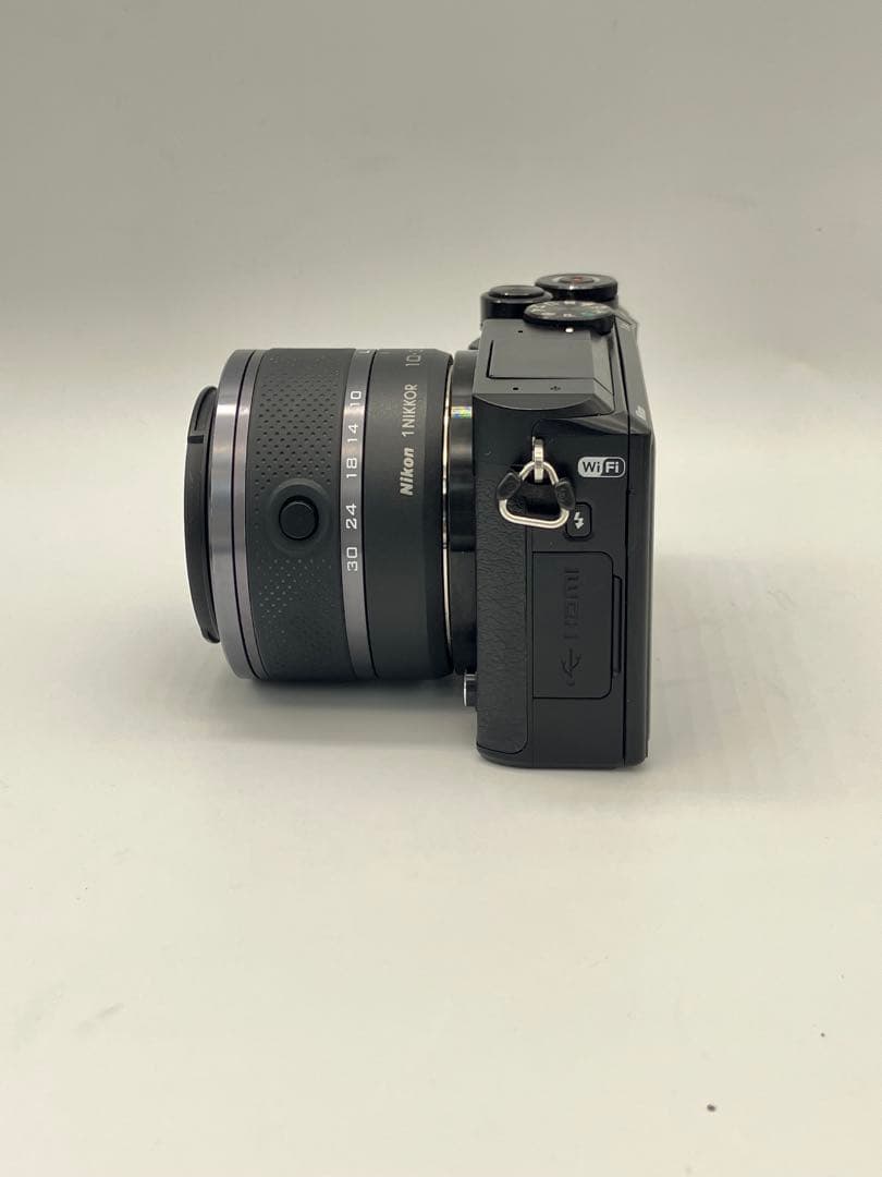 【返品保証・動作確認済】Nikon 1 J5（10-30mm・30-110mm）