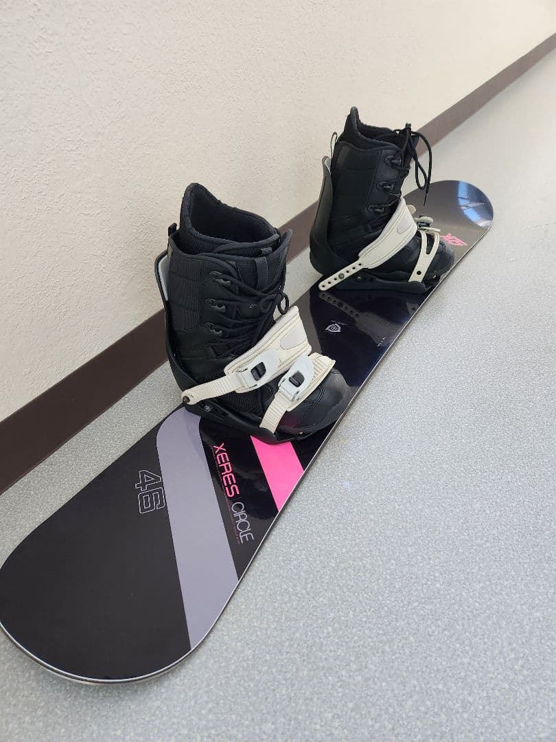 スノーボードセット 【美品】ボード約143㎝☆ビンディング☆ブーツ27㎝