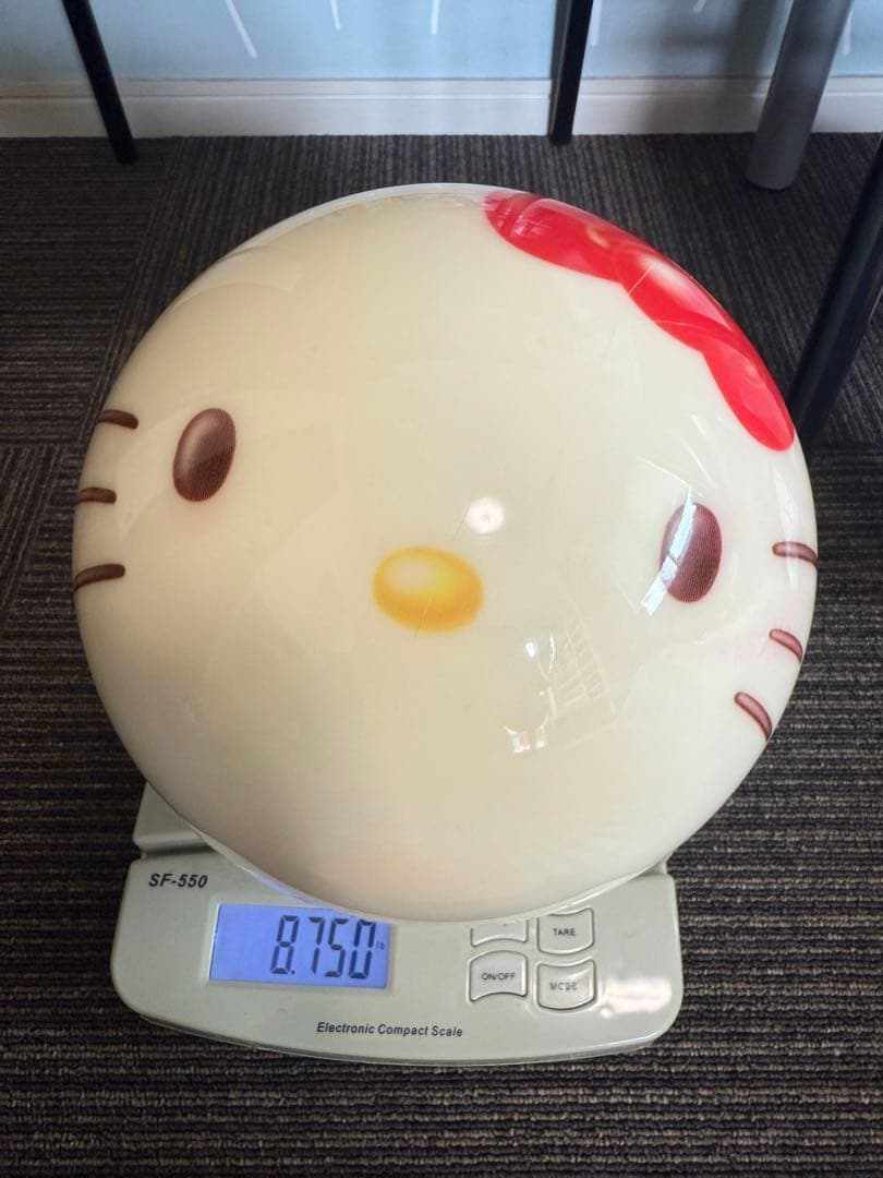 レアHello Kittyハローキティ ボウリングボール 8ポンド