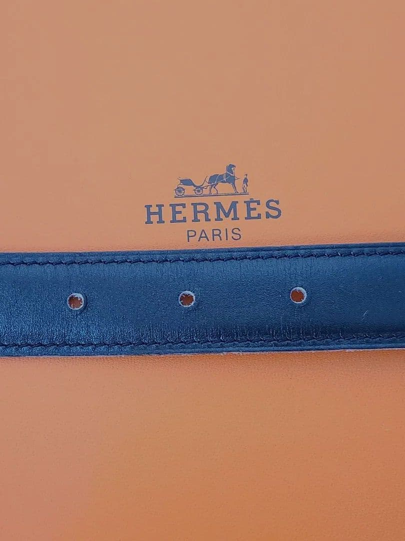 HERMES レザー ベルト 黒/裏:HERMESオレンジ
