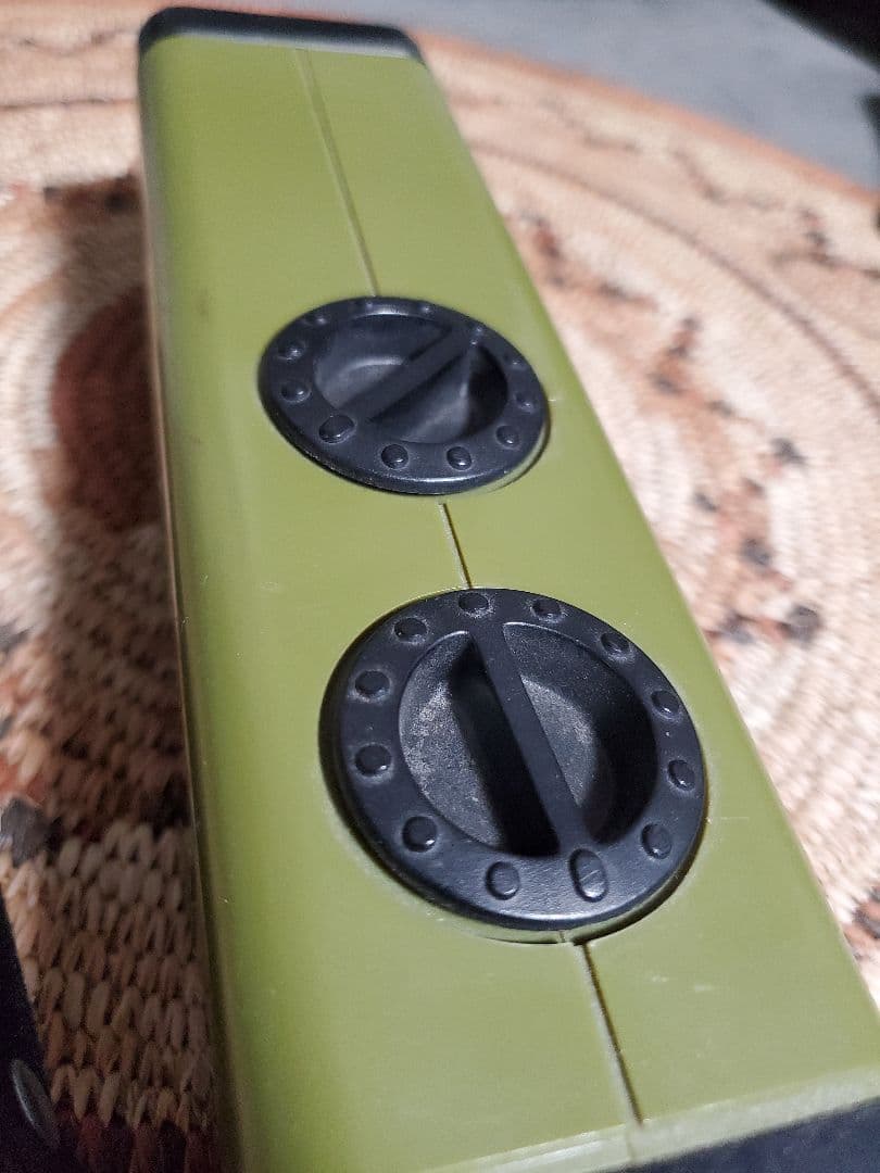 パナソニック ラジオ R-82