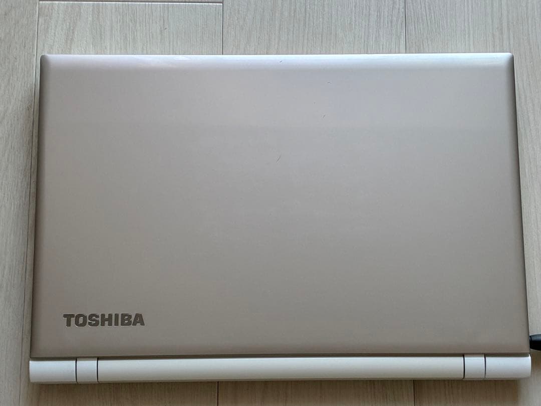 東芝Dynabook T75/RG