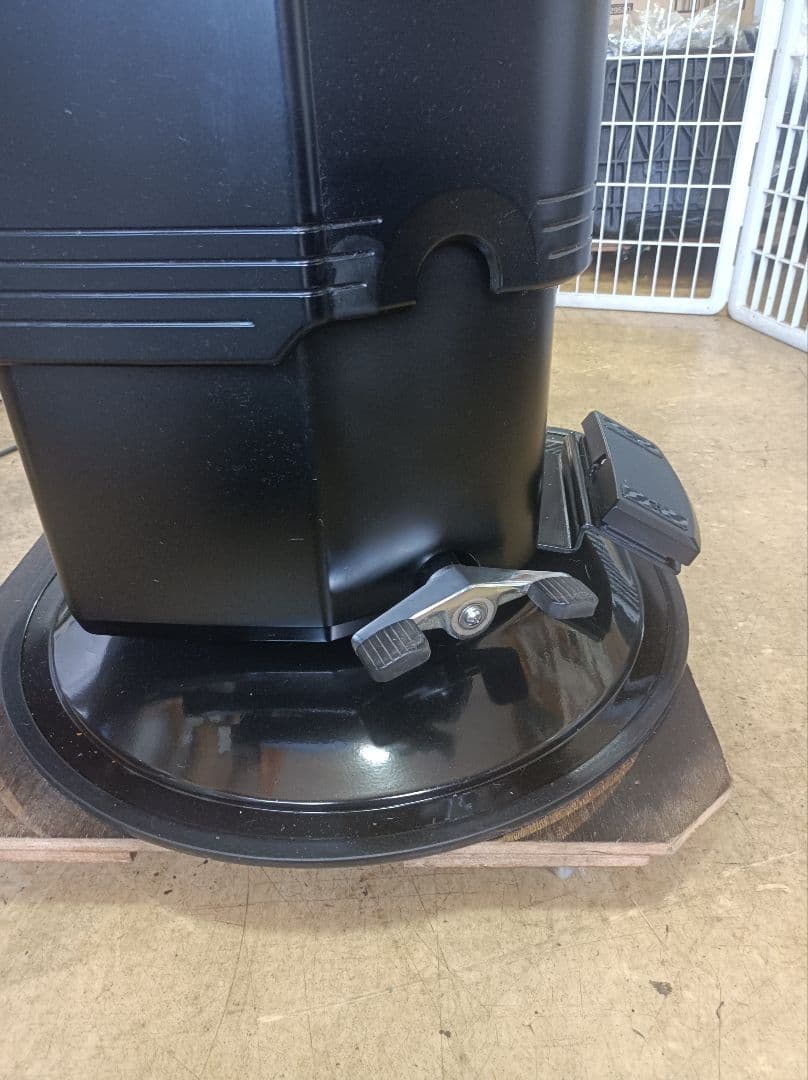 理容機器　新明和理容椅子　ＢＣ―１４３０