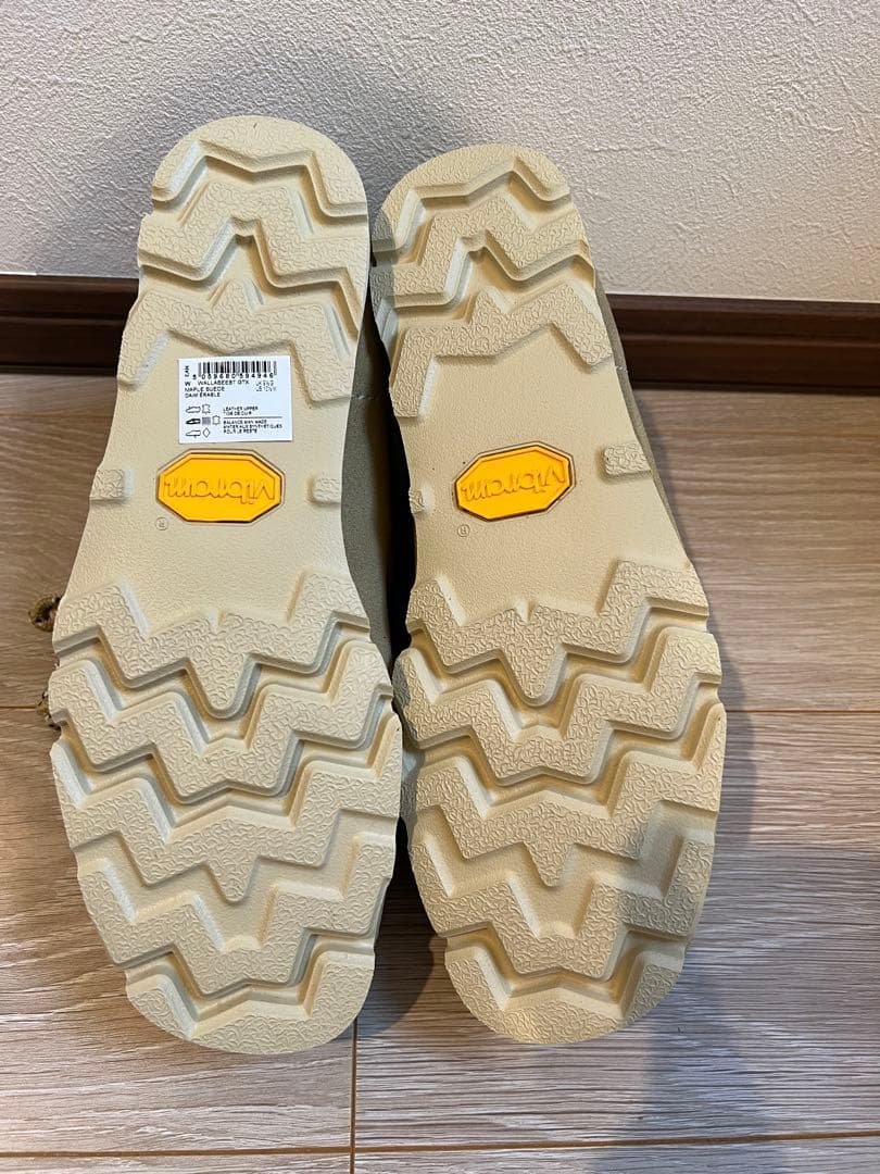 clarksクラークスワラビー supremeネイバーフッドwtapsUK9.5