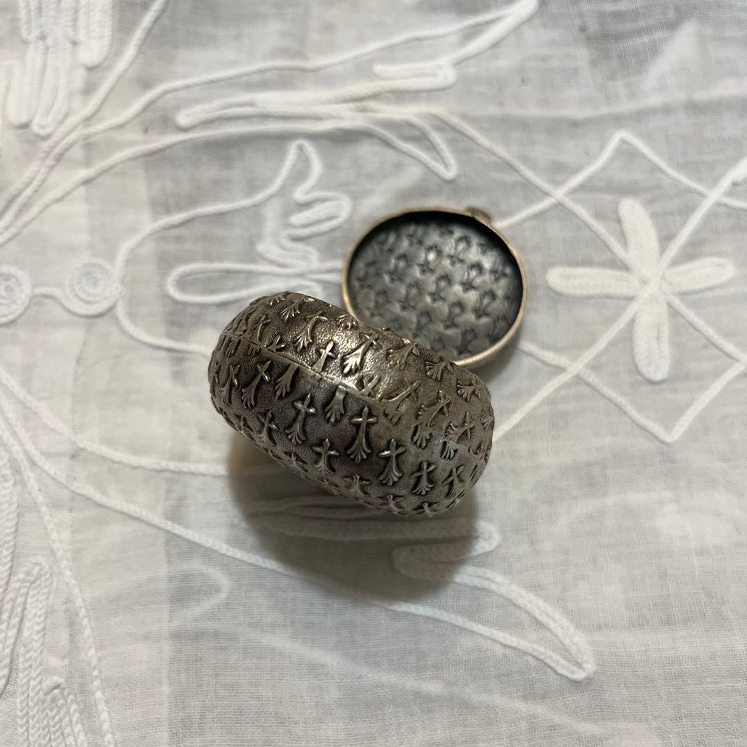 フランスアンティーク　天使　モンサンミッシェルの小箱　ピルケース