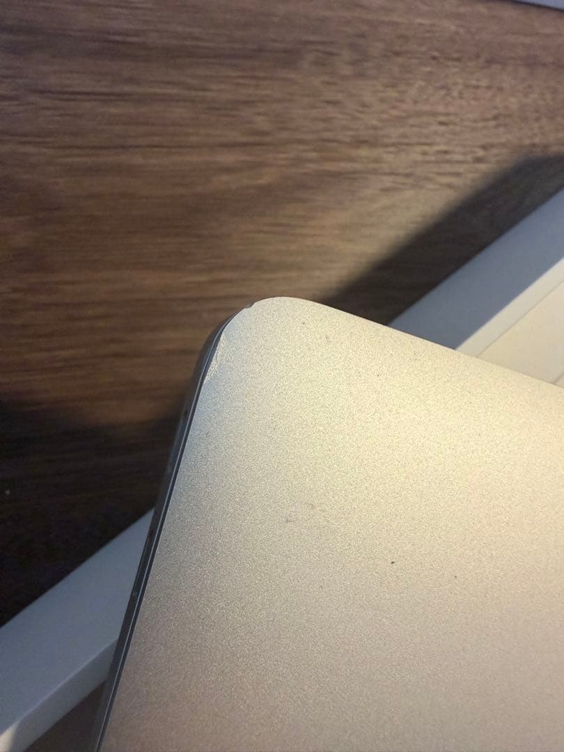 MacBook本体 MacBook Air M1 256GB 8GB 99%