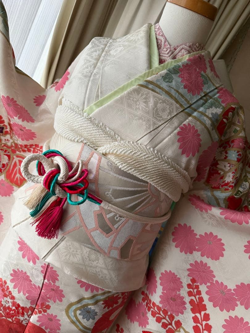 振袖フルセット アイボリー×ピンク×コーラル×ペールブルー×ゴールド 古典柄