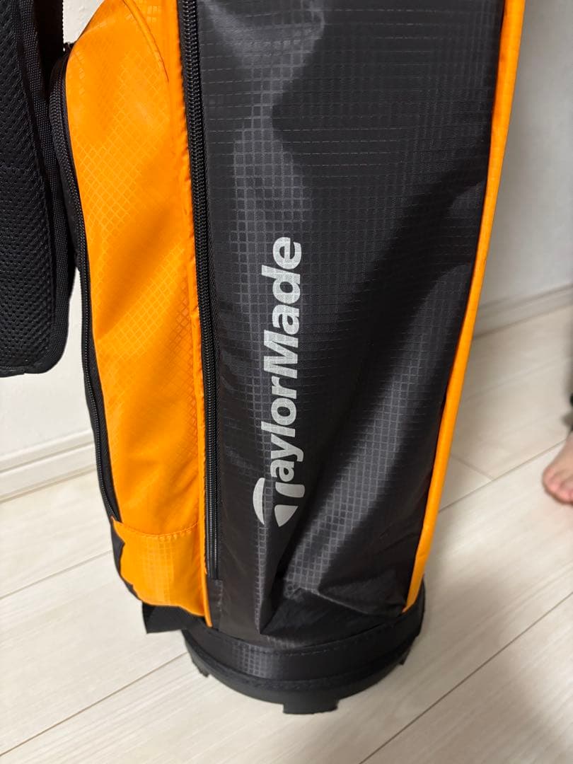 テーラーメイド Taylor made 7型キャディバッグ スリム 軽量