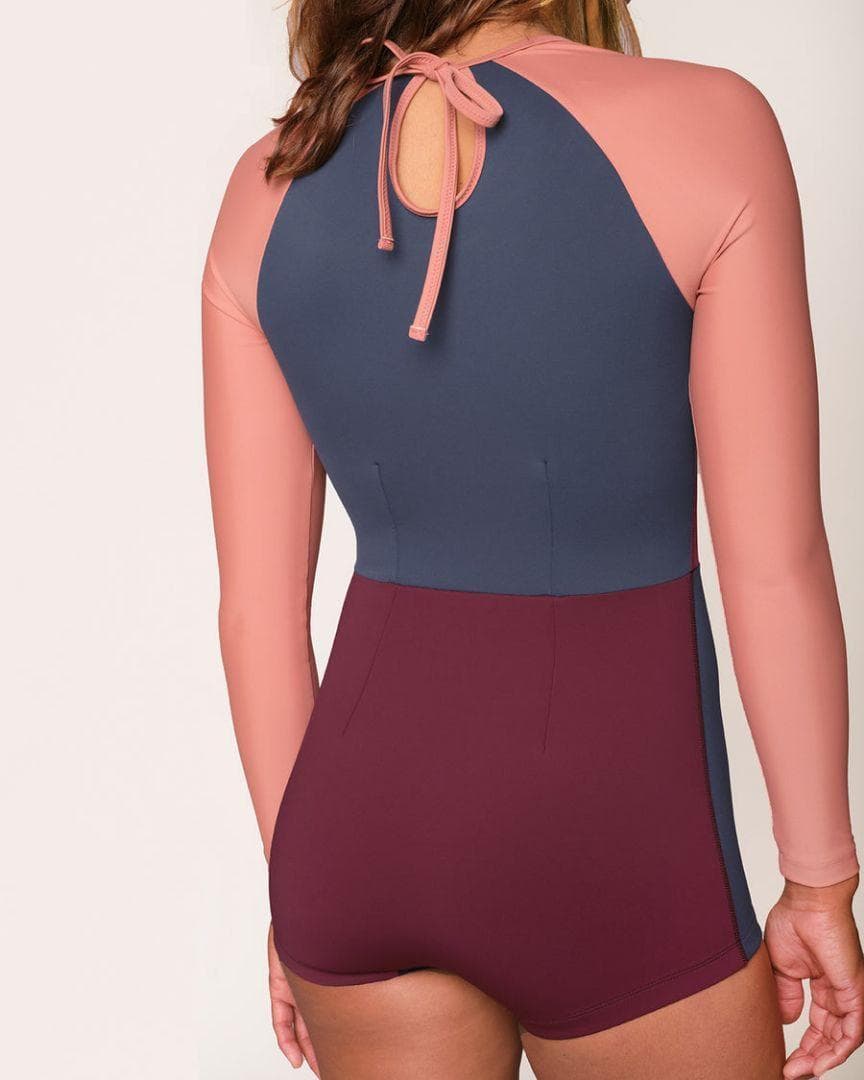 新品　Seea　Dara Surf Suit　XS　シーア　サーフィン　ロンスプ